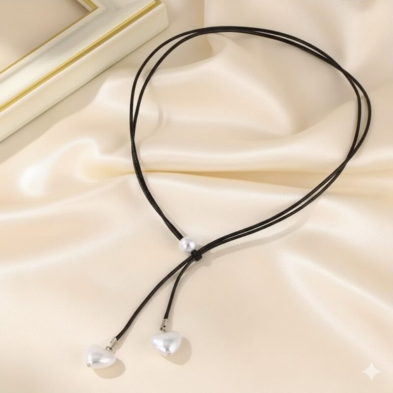 Minimalist Faux Pearl Necklace